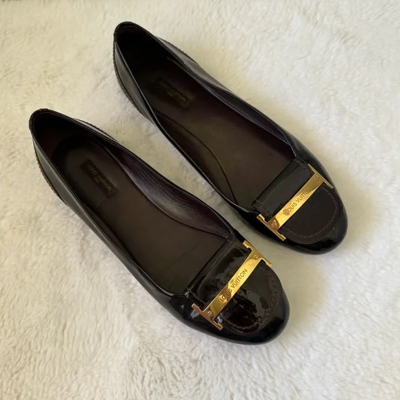 Louis Vuitton Burgundy Patent Leather Loafer Flats - Picture 8 of 8